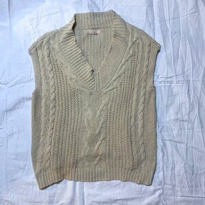 Elan Oversized Cable Knit Sweater Vest